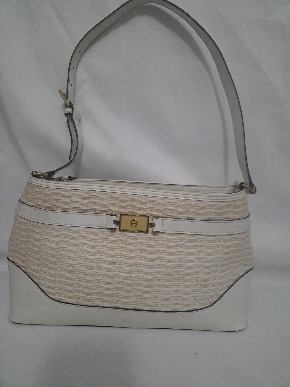 Etienne Aigner Cream and White Woven Shoulder Bag with Gold Hardware